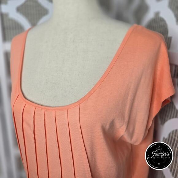 Talbots Petite Coral Scoop Neck Pleated Front and Back Short Sleeve Top Size L - Picture 2 of 10